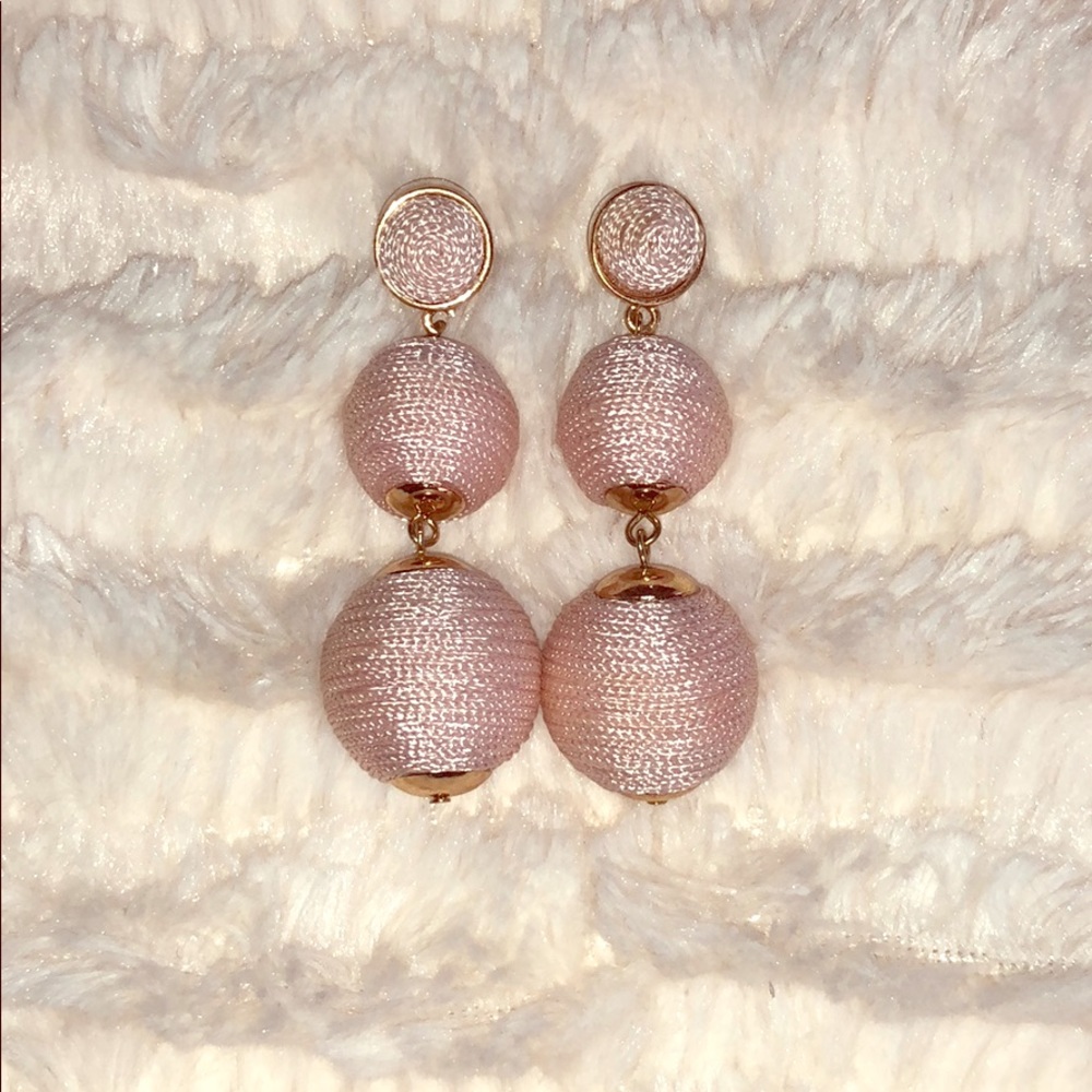 3 for $20 Sale - Pink & Gold Earrings 💖